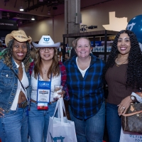 tx25-show-floor-8G5A3185