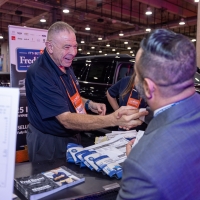 tx25-show-floor-8G5A4235